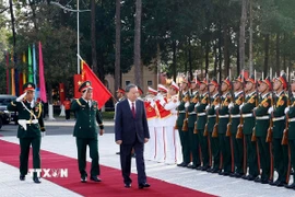 Tổng Bí thư Tô Lâm đến dự Lễ kỷ niệm 80 năm Ngày truyền thống lực lượng vũ trang Quân khu 9 và đón nhận danh hiệu Anh hùng Lực lượng Vũ trang Nhân dân. (Ảnh: Thống Nhất/TTXVN)