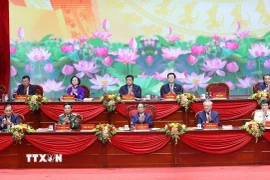 Đoàn Chủ tịch điều hành Đại hội đại biểu Đảng bộ Chính phủ lần thứ I, nhiệm kỳ 2025-2030. (Ảnh: Dương Giang/TTXVN)