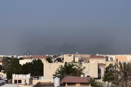 Khói bốc lên sau cuộc không kích của Israel tại Doha, Qatar ngày 9/9/2025. (Ảnh: AA/TTXVN)