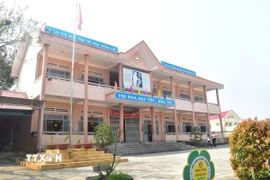 Năm học 2024-2025, tỷ lệ trường đạt chuẩn quốc gia đạt 62,1%, đáp ứng nhu cầu học tập của hàng trăm nghìn học sinh. (Ảnh: Nguyên Dung/TTXVN)