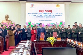 Thứ trưởng Bộ Tư pháp Nguyễn Thanh Tịnh phát biểu tại buổi lễ bàn giao. (Nguồn: Cổng thông tin Điện tử Chính phủ)