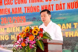 Chủ tịch Ủy ban Nhân dân tỉnh Bình Thuận Đỗ Hữu Huy. (Ảnh: Nguyễn Thanh/TTXVN)