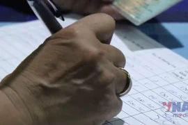 Người dân Đắk Lắk hân hoan đón nhận quà Tết Độc lập 