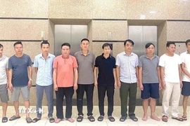 Các đối tượng bị khởi tố về hành vi “Đưa hối lộ, môi giới hối lộ và nhận hối lộ.” (Ảnh TTXVN phát)