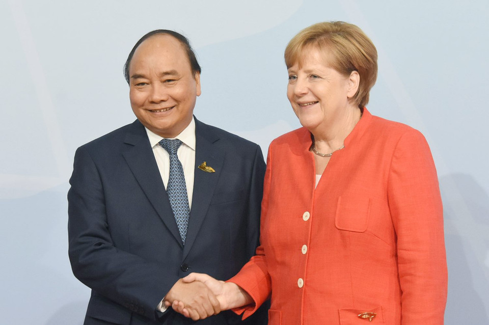 Thủ tướng Nguyễn Xuân Phúc và Thủ tướng Đức Angela Merkel. (Nguồn: Thông tin Chính phủ)