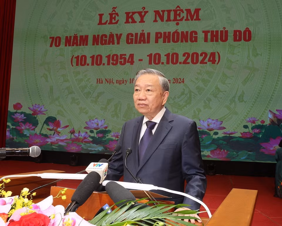 Tổng Bí thư, Chủ tịch nước Tô Lâm đọc Diễn văn kỷ niệm 70 năm Ngày Giải phóng Thủ đô. (Ảnh: Trí Dũng/TTXVN)