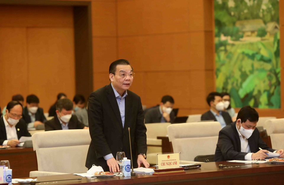  Chủ tịch Ủy ban Nhân dân thành phố Hà Nội Chu Ngọc Anh phát biểu tại buổi làm việc. (Ảnh: An Đăng/TTXVN)