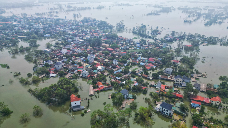 Tổng số gần 4.000 nhân khẩu đã phải di dời đến nơi an toàn (ảnh chụp sáng 15/9). (Ảnh: Tuấn Anh/TTXVN)