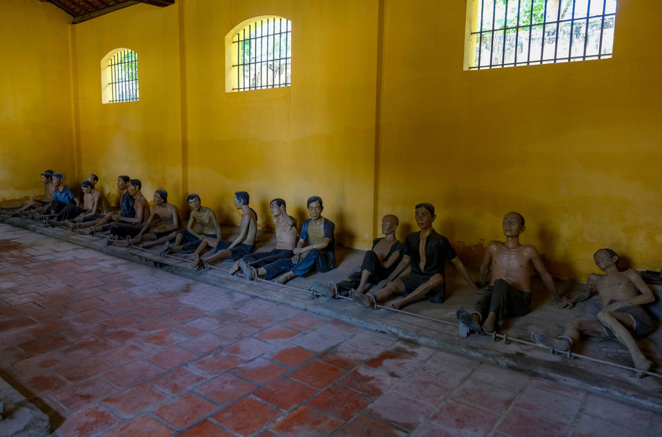 Dự án trùng tu Khám lớn Cần Thơ sẽ phục dựng và bổ sung tổng cộng 198 bức tượng thể hiện cảnh sinh hoạt trong tù. (Ảnh: Thanh Liêm/TTXVN)