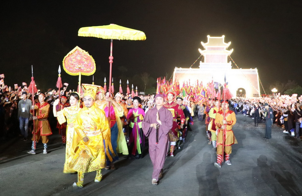 Tái hiện lại nghi lễ tế Thiên thời kỳ đầu lập quốc. (Ảnh: Ninh Đức Phương/TTXVN)