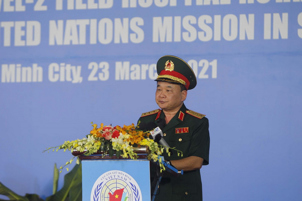 Thượng tướng Hoàng Xuân Chiến, Thứ trưởng Bộ Quốc phòng phát biểu tại lễ xuất quân. (Ảnh: Thanh Vũ/TTXVN)