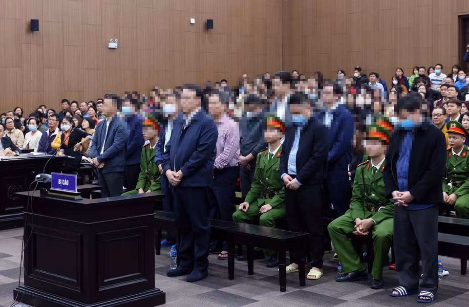 Các bị cáo tại phiên tòa. (Ảnh: Phạm Kiên/TTXVN)