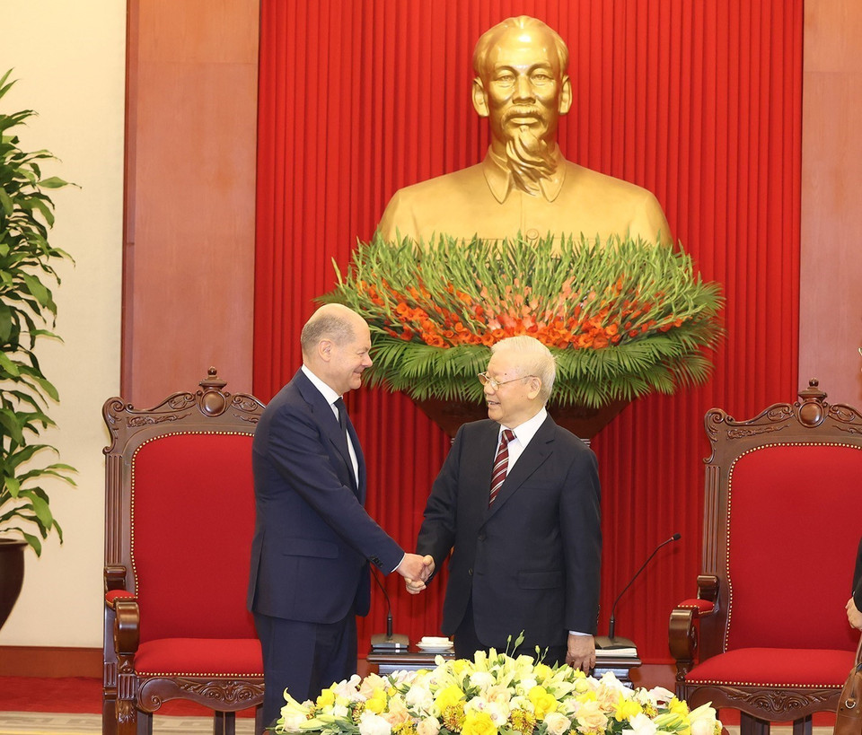 Tổng Bí thư Nguyễn Phú Trọng tiếp Thủ tướng Đức Olaf Scholz thăm chính thức Việt Nam. (Ảnh: Trí Dũng/TTXVN)