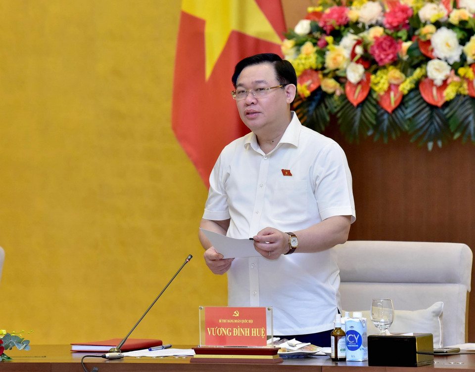  Chủ tịch Quốc hội Vương Đình Huệ phát biểu ý kiến. (Ảnh: TTXVN)