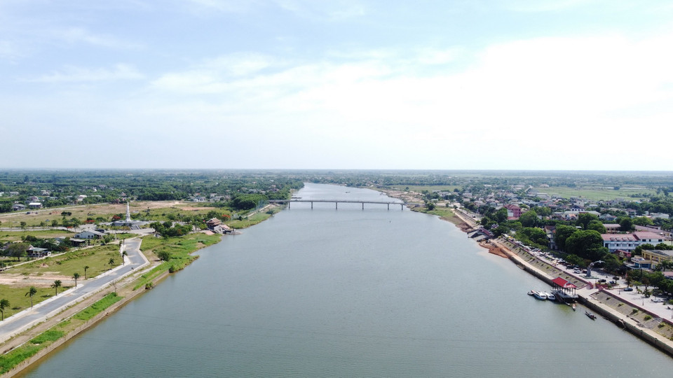  Dòng sông Thạch Hãn lịch sử trong 81 ngày đêm chiến đấu bảo vệ Thành cổ là cửa ngõ để quân ta tiếp tế vũ khí, lương thực… vào chiến trường. (Ảnh: Thanh Thủy/TTXVN)