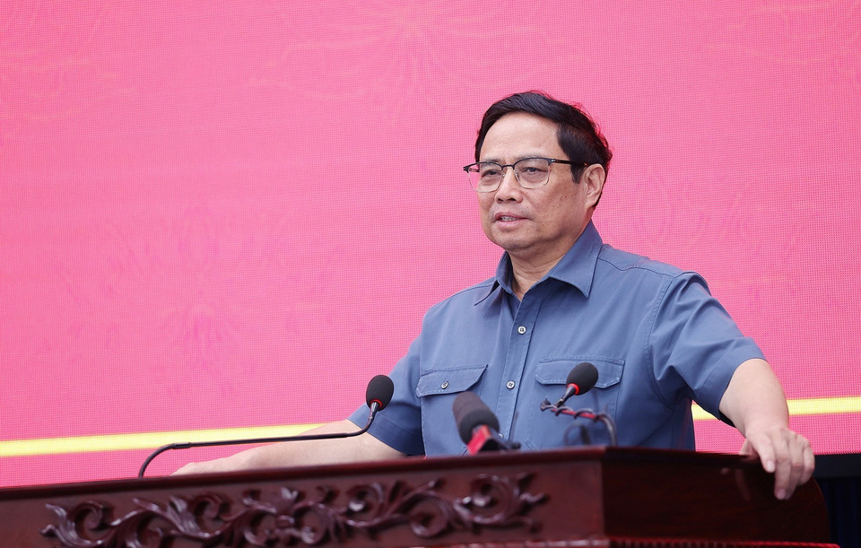 Thủ tướng Phạm Minh Chính kết luận buổi làm việc với lãnh đạo chủ chốt tỉnh Bạc Liêu. (Ảnh: Dương Giang/TTXVN) 