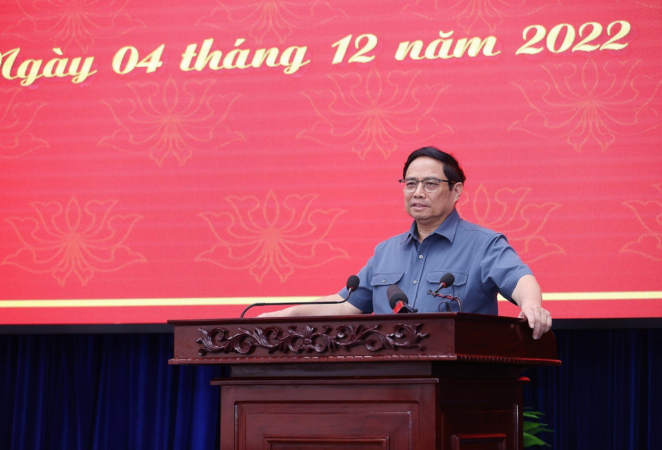 Thủ tướng kết luận buổi làm việc với lãnh đạo chủ chốt tỉnh Bạc Liêu. (Ảnh: Dương Giang/TTXVN) 