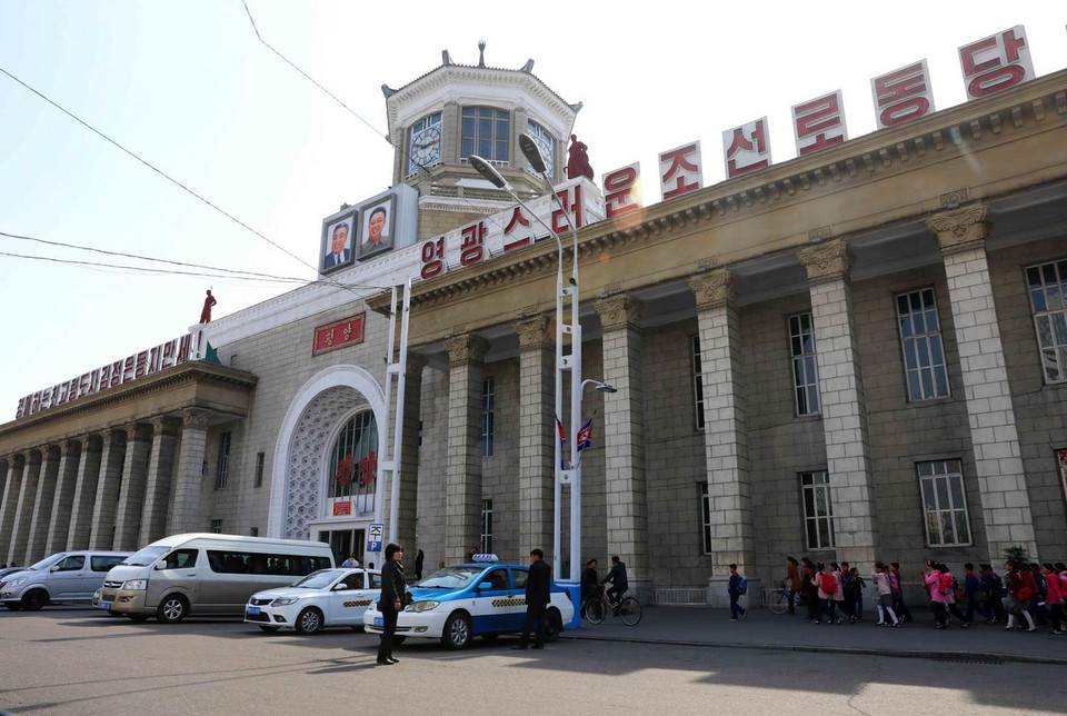 Nhà ga trung tâm ở Thủ đô Bình Nhưỡng. (Ảnh: Phương Hoa/TTXVN)