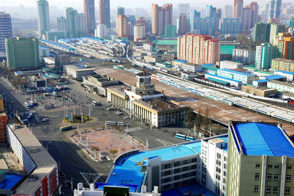 Nhà ga Bình Nhưỡng nhìn từ trên cao. (Ảnh: Phương Hoa/TTXVN)