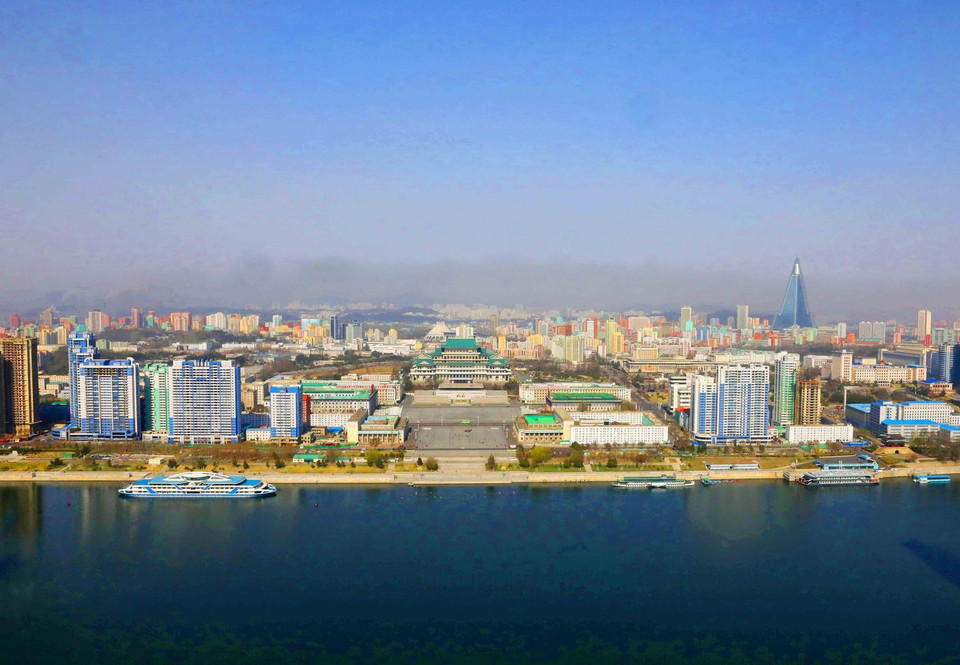 Thủ đô Bình Nhưỡng nhìn từ trên cao. (Ảnh: Phương Hoa/TTXVN)