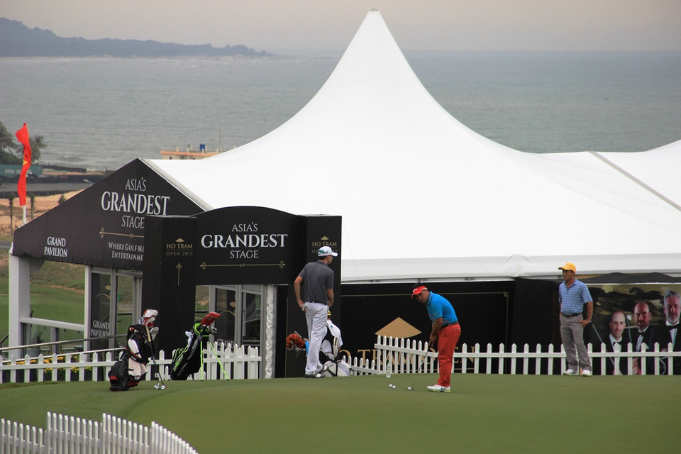 Hồ Tràm Open được định vị là giải đấu thể thao quy mô châu Á, sự kiện này đã nhận được sự ủng hộ của nhiều doanh nghiệp nội địa lẫn quốc tế. (Ảnh: Trần Long/Vietnam+)