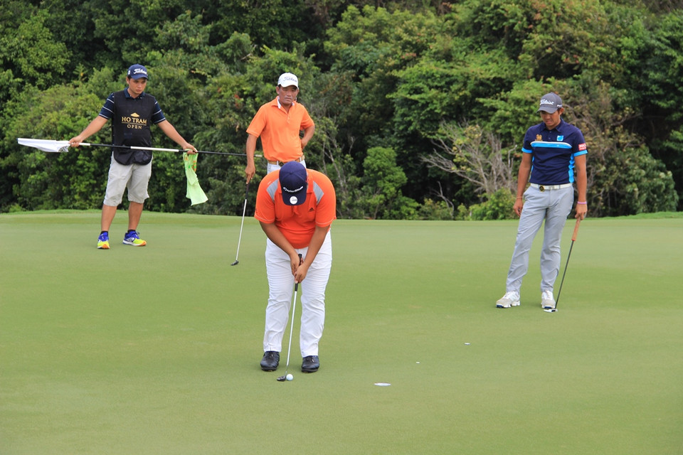 Một số diễn biến trong ngày thi đấu thứ hai. (Ảnh: Trần Long/Vietnam+)