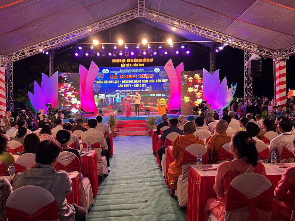 Quang cảnh lễ khai mạc. (Ảnh: Ánh Tuyết/TTXVN)