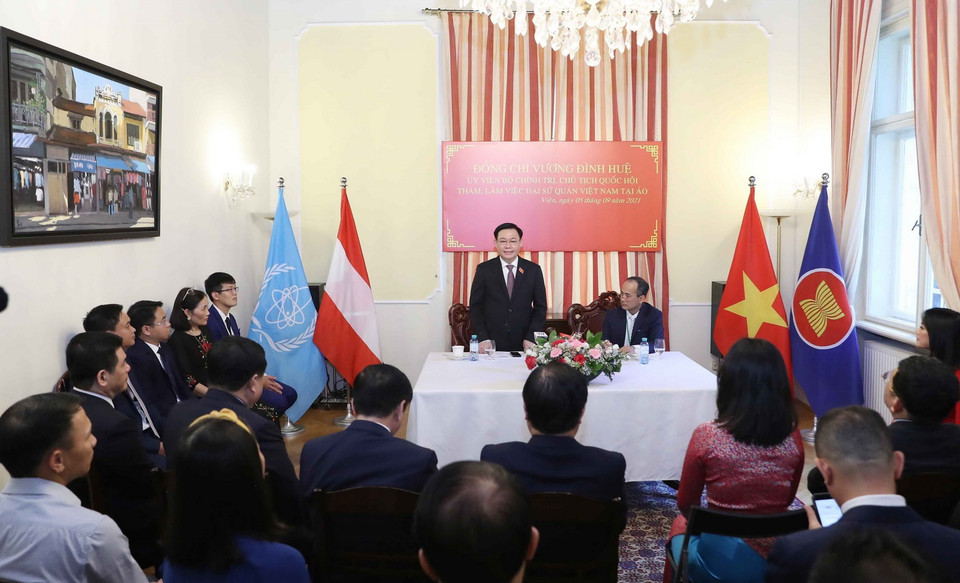 Chủ tịch Quốc hội Vương Đình Huệ phát biểu. (Ảnh: Doãn Tấn/TTXVN)