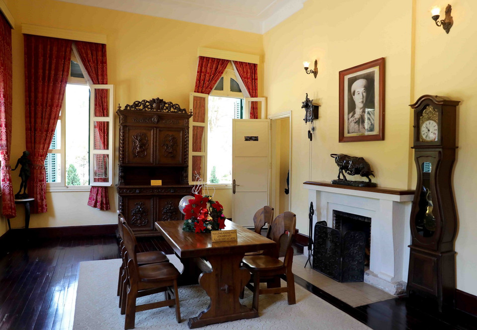 Phòng khách của Dinh 1 Bảo Đại. (Ảnh: Nhật Anh/TTXVN)