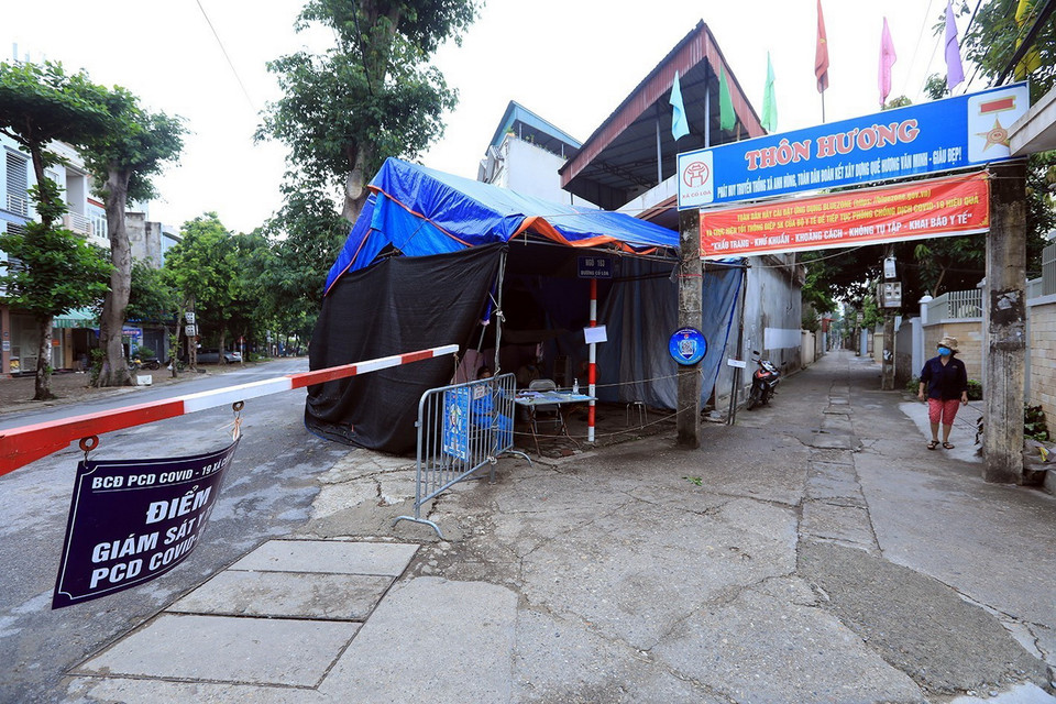  Chốt kiểm dịch phòng chống COVID-19 thôn Hương, xã Cổ Loa. (Ảnh: Tuấn Anh/TTXVN)