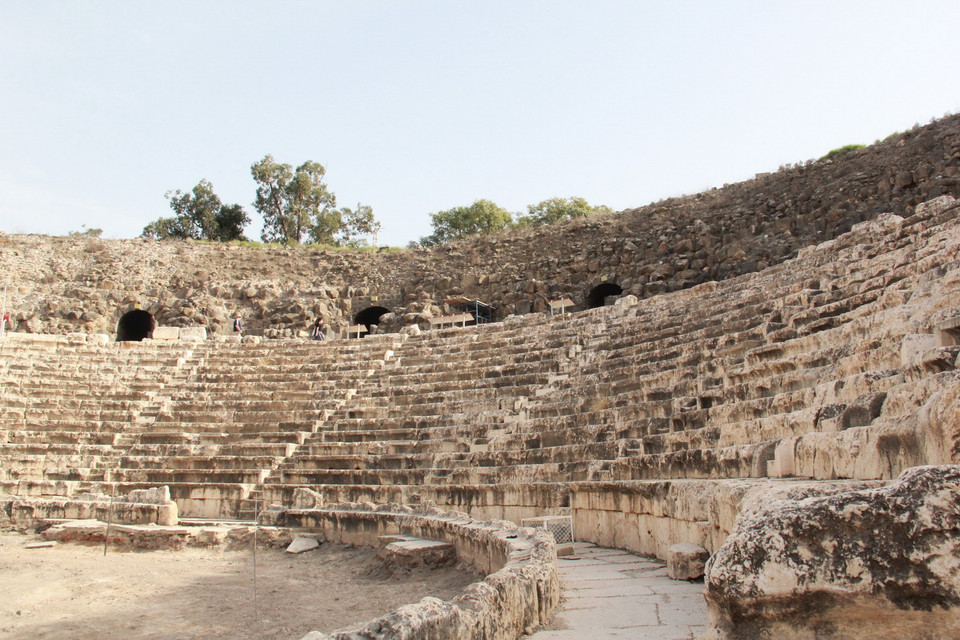 Nhà hát La Mã, được xây dựng từ thế kỷ thứ 2 trước Công nguyên. (Ảnh: TTXVN)