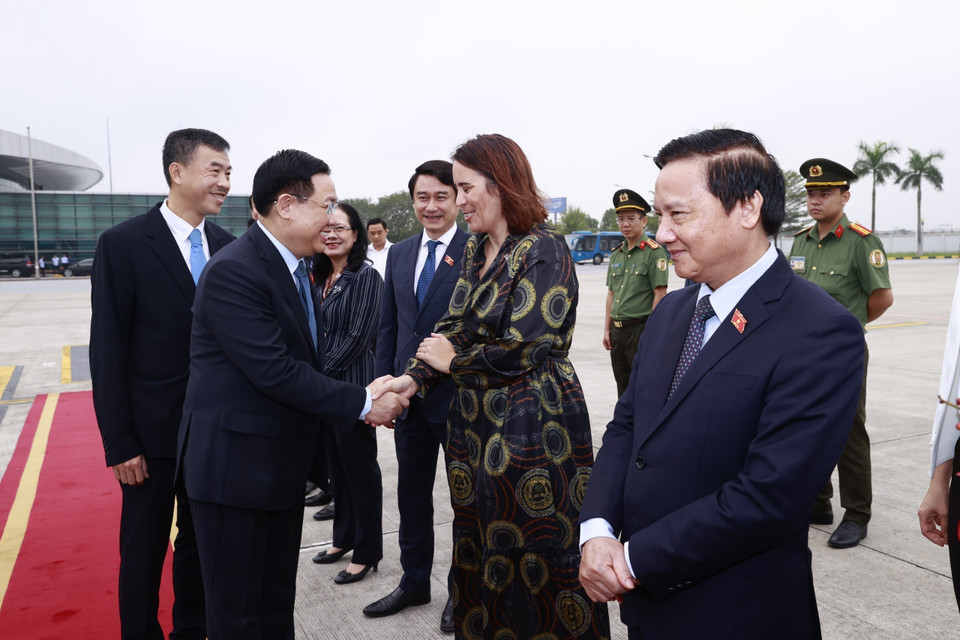 Chuyến thăm của Chủ tịch Quốc hội Vương Đình Huệ theo lời mời của Chủ tịch Hạ viện Australia Milton Dick, Chủ tịch Thượng viện Australia Sue Lines và Chủ tịch Quốc hội New Zealand Adrian Rurawhe. (Ảnh: Doãn Tấn/TTXVN)