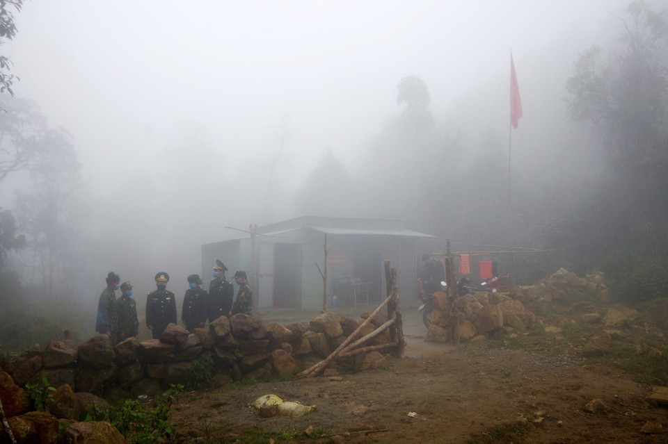 Sương muối dày đặc tại biên giới huyện Phong Thổ, nơi các chiến sỹ biên phòng làm việc. (Ảnh: TTXVN phát)