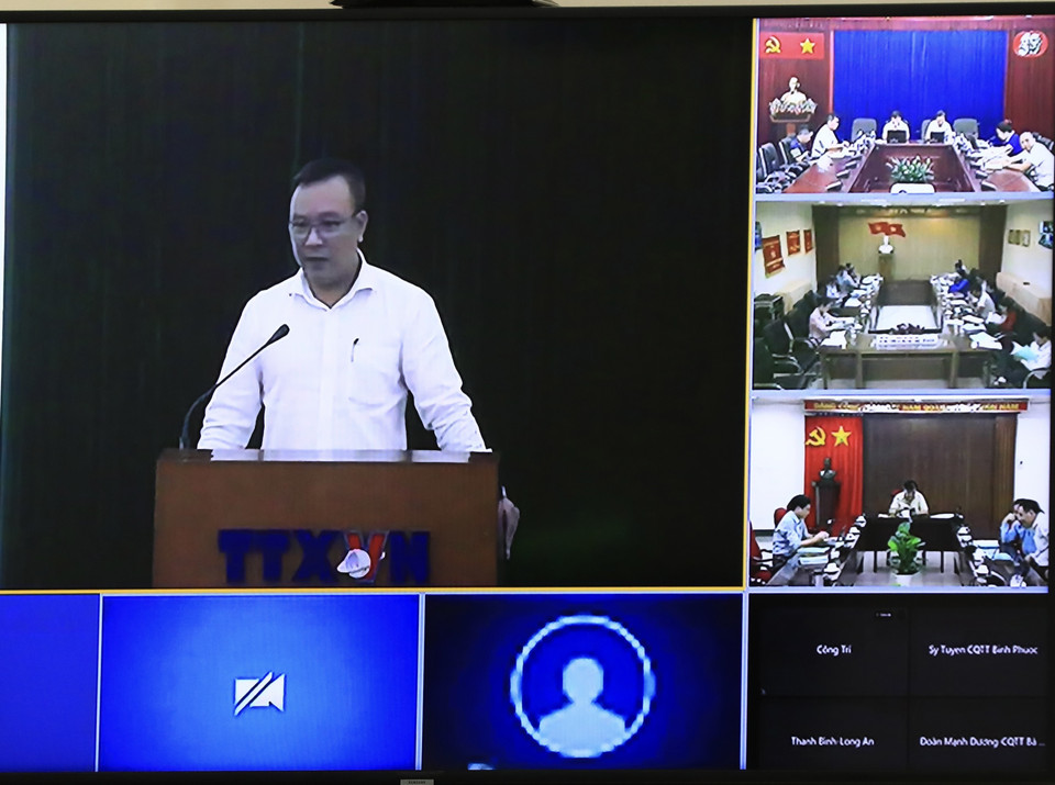 Hội nghị diễn ra theo hình thức trực tiếp kết hợp trực tuyến. (Ảnh: Hoàng Hiếu/TTXVN)