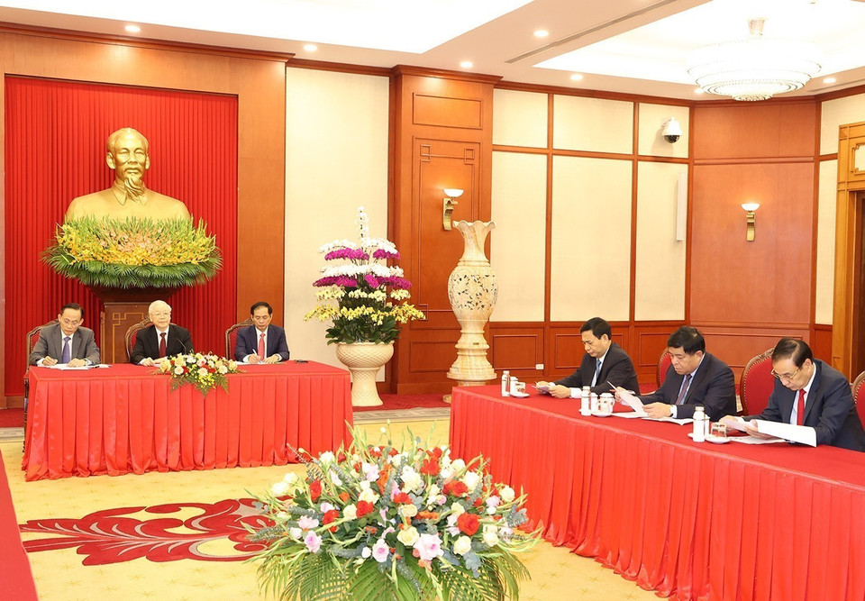 Quang cảnh cuộc điện đàm. (Ảnh: Trí Dũng/TTXVN)