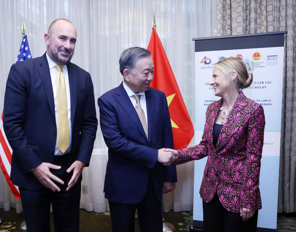 Tổng Bí thư, Chủ tịch nước Tô Lâm với đại diện doanh nghiệp Hoa Kỳ. (Ảnh: Lâm Khánh/TTXVN)