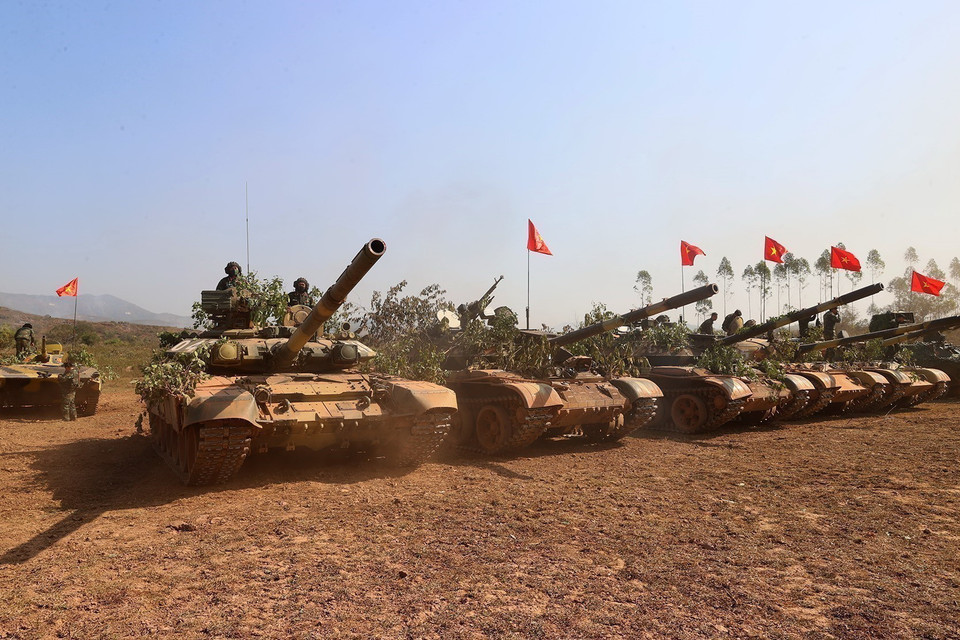 Lực lượng tăng thiết giáp tham gia diễn tập. (Ảnh: Dương Giang/TTXVN)