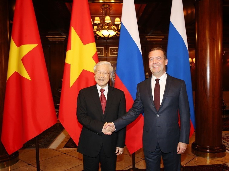 Tổng Bí thư Nguyễn Phú Trọng hội kiến Thủ tướng Dmitry Medvedev trong chuyến thăm chính thức Liên bang Nga, chiều 5/9/2018, tại Moskva. (Ảnh: Trí Dũng/TTXVN)