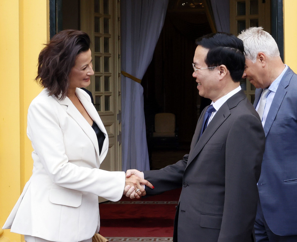 Chủ tịch nước Võ Văn Thưởng tiếp Chủ tịch Thượng viện Bỉ Stephanie D’Hose. (Ảnh: Thống Nhất/TTXVN)