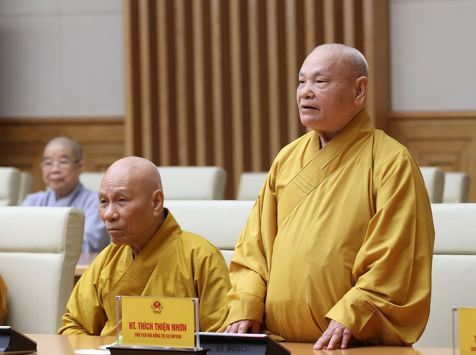 Hòa thượng Thích Thiện Nhơn, Chủ tịch Hội đồng Giáo hội Phật giáo Việt Nam thông báo kết quả Đại hội đại biểu Phật giáo toàn quốc lần thứ IX nhiệm kỳ 2022-2027. (Ảnh: Dương Giang/TTXVN)