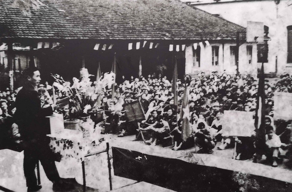 Trường THPT Trần Phú-Hoàn Kiếm vào những năm 1972-1973 - ảnh tư liệu. (Ảnh: TTXVN phát)