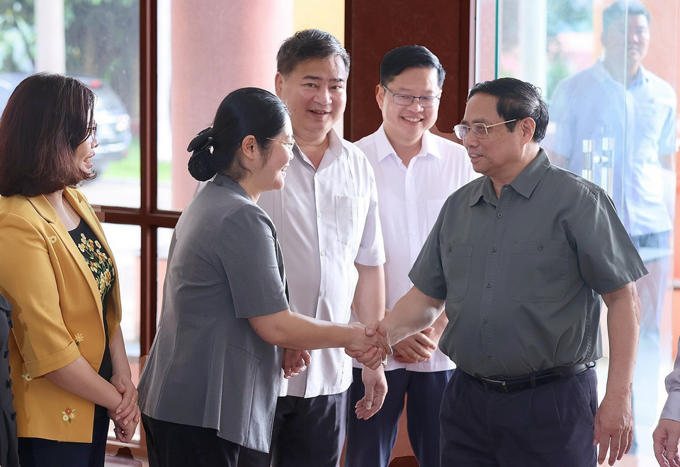 Sáng 16/7, tại Bắc Kạn, Thủ tướng Phạm Minh Chính và đại biểu dự buổi làm việc với lãnh đạo chủ chốt tỉnh. (Ảnh: Dương Giang/TTXVN) 
