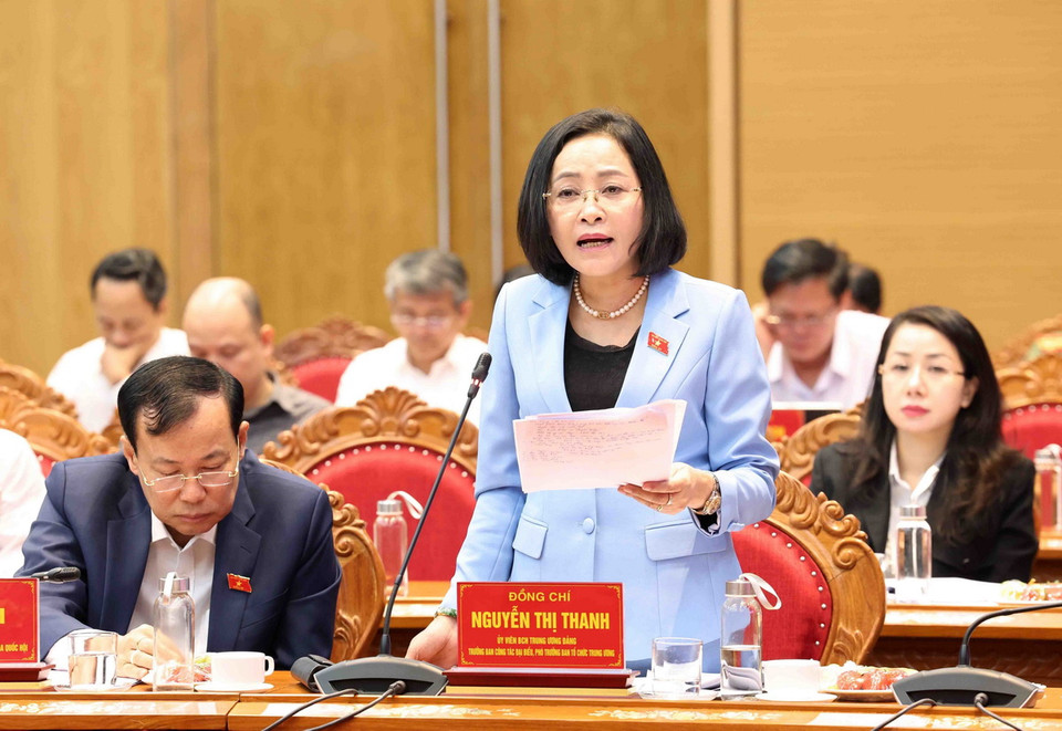 Bà Nguyễn Thị Thanh, Trưởng Ban Công tác đại biểu thuộc Ủy ban Thường vụ Quốc hội, Phó Trưởng ban Tổ chức Trung ương phát biểu. (Ảnh: Nhan Sáng/TTXVN)