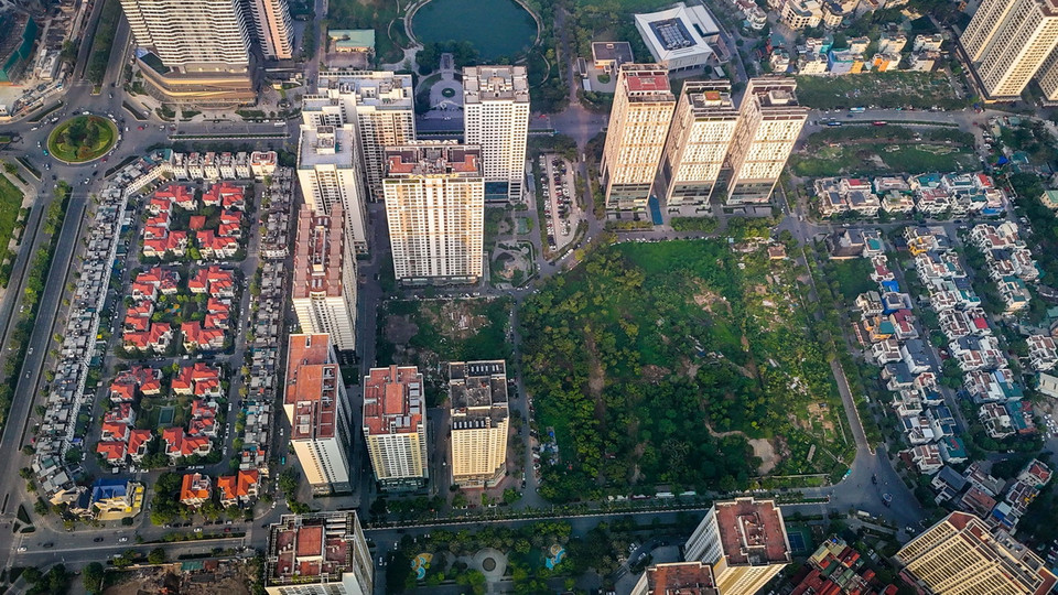 Diện tích cây xanh, hồ nước và hạ tầng kỹ thuật Khu đô thị Tây Hồ Tây được quy hoạch với tổng diện tích 73ha. (Ảnh: Hoàng Hiếu/TTXVN)