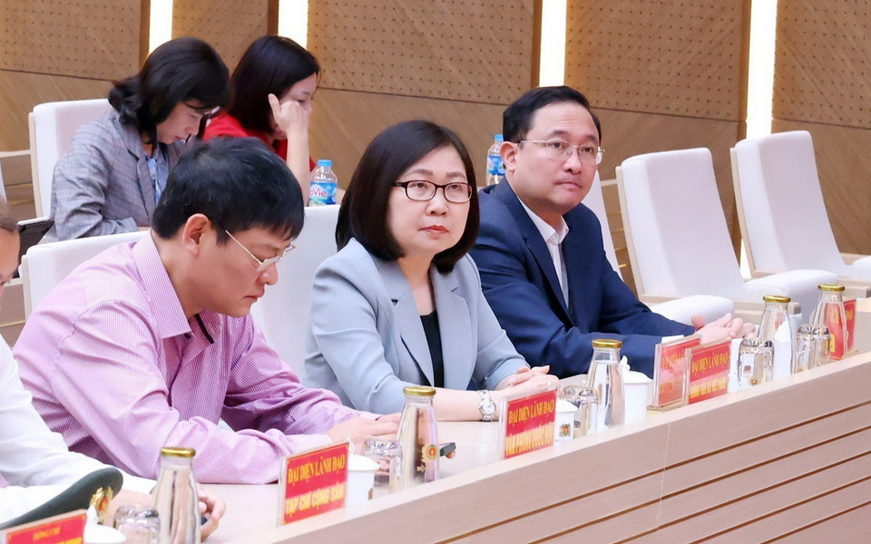 Các đại biểu tham dự buổi lễ. (Ảnh: Phạm Kiên/TTXVN)