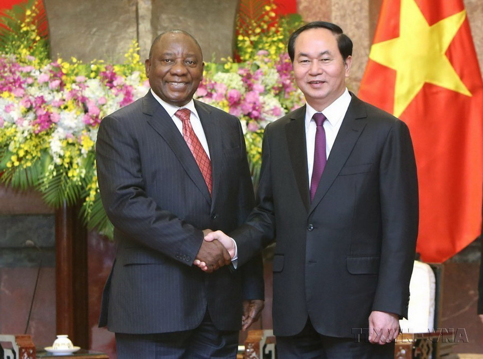 Chủ tịch nước Trần Đại Quang tiếp Phó Tổng thống CH Nam Phi Cyril Ramaphosa trong chuyến thăm chính thức Việt Nam (2016). (Ảnh: Nhan Sáng/TTXVN)
