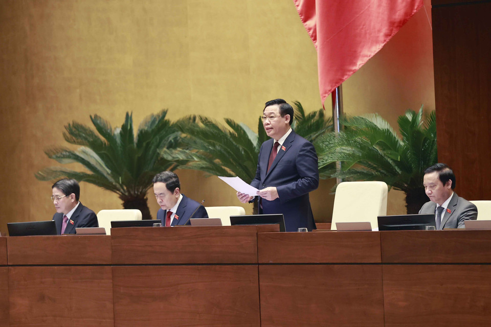 Chủ tịch Quốc hội Vương Đình Huệ phát biểu. (Ảnh: TTXVN)