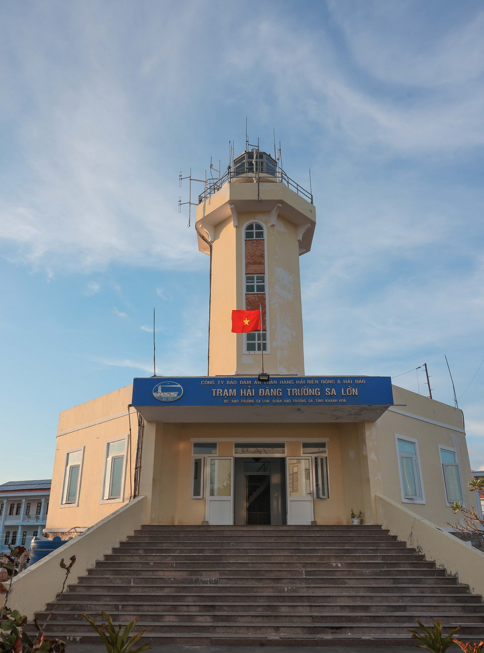 Hải đăng trên đảo Trường Sa lớn. (Ảnh: Hoàng Hiếu/TTXVN)