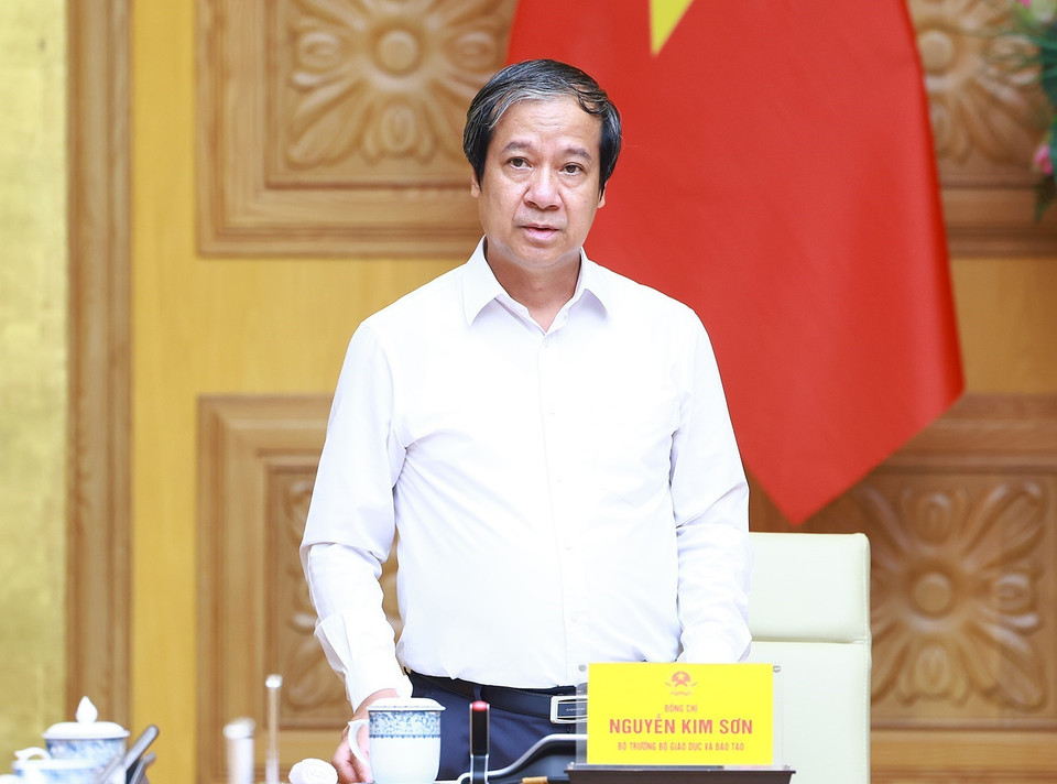Bộ trưởng Bộ Giáo dục và Đào tạo Nguyễn Kim Sơn phát biểu tại phiên họp. (Ảnh: Dương Giang/TTXVN)