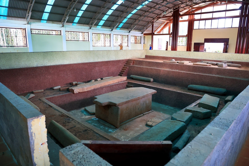 Di tích là công trình kiến trúc liên quan đến hình thức tín ngưỡng của cư dân cổ Đồng Nai, bổ sung cho nhận thức về thế giới quan, nhân sinh quan trong quá trình đấu tranh, tồn tại và sáng tạo văn hóa của nhân loại. (Ảnh: Hồng Đạt/TTXVN)